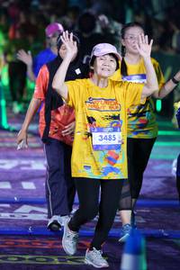 BIB: 3485
                            <button type="button" onclick="openModal(26228981)" class="btn btn-primary btn-sm float-right btn-popup" data-toggle="modal" data-target=".modal-high-quality">
                        <i class="fas fa-shopping-cart"></i> Add to Cart
                    </button>
                                            <button type="button" onclick="isThisMe(26228981, true)" class="btn btn-success btn-sm float-right btn-popup btn-isme hidden" data-toggle="tooltip" data-placement="bottom" title="นี่คือรูปของคุณใช่ไหม คลิกที่นี่เพื่อเอาเข้าอัลบั้ม">
                        <i class="fas fa-plus"></i> Add to album
                    </button>
                    <button type="button" onclick="isThisMe(26228981, false)" class="btn btn-warning btn-sm float-right btn-popup btn-isnotme hidden">
                        <i class="fas fa-ban"></i> Remove from album
                    </button>